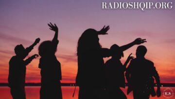 [ID: gAnBgn3aowM] Youtube Automatic